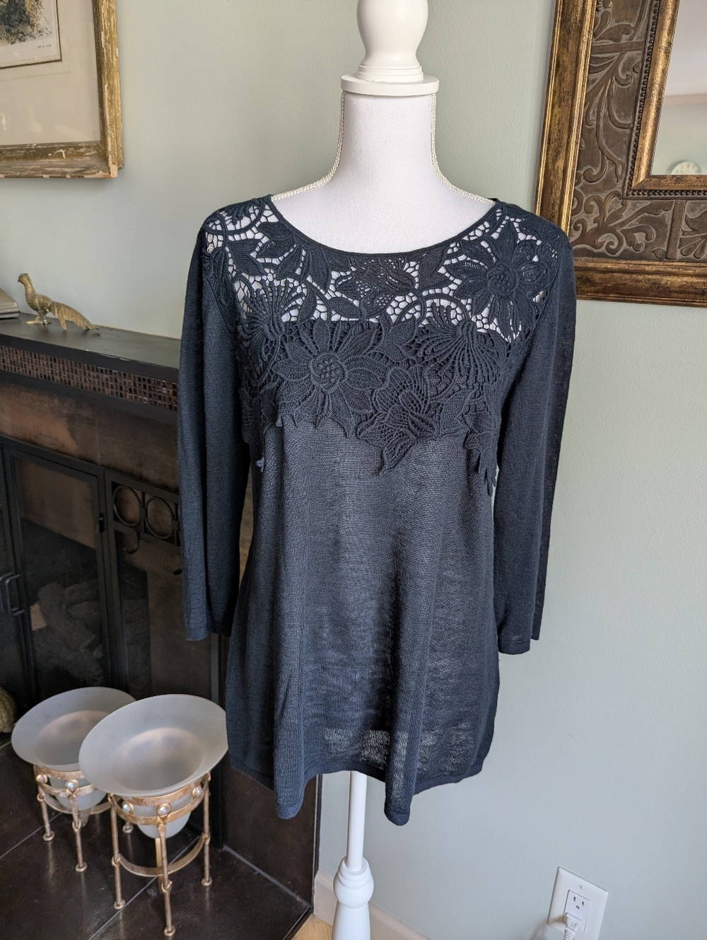 J.Jill Women's Medium Linen Blend Lace Crochet Yoke Top Deep Blue Semi-sheer 156
